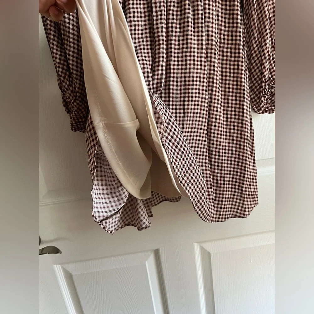 NWT GB Gianni Bini Brown Gingham V-Neck Smocked Waist Long Sleeve Dress Large - Picture 4 of 11